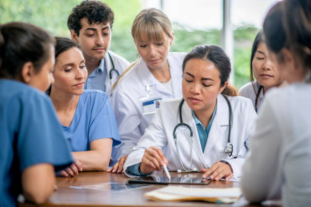 istock Medical Professionals Meeting 1455632390