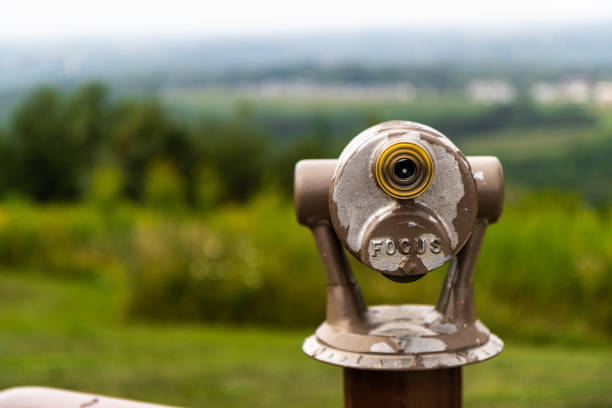 close-up shot of an old viewing scope at horseshoe mound preserve in galena, illinois, united states - forest preserve imagens e fotografias de stock