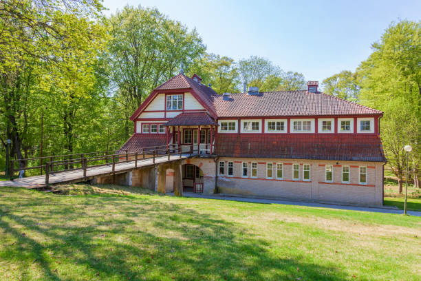 casa de banho de spa velha em lundsbrunn resort, suécia - 16197 - fotografias e filmes do acervo