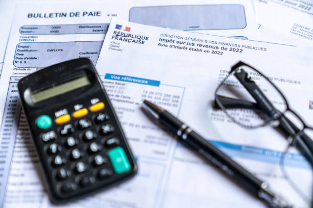 istock French tax notices 1455708170