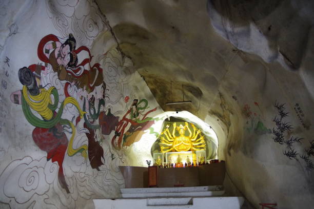 istock Perak Tong Temple in Ipoh 1455733877