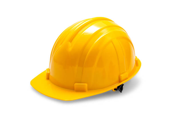 yellow deferential helmet, construction tools for industrial safety isolated on white background. hard hat worker for safe engineer labor maintenance site. protection plastic cap for builder casco deferente amarillo, herramientas de construcción para seguridad industrial aisladas sobre fondo blanco. trabajador de casco para el sitio de mantenimiento de mano de obra de ingeniero seguro. tapa de plástico de protección para el constructor