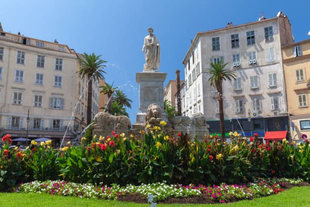 napoleon bonaparte w stroju rzymskim, posąg w ajaccio, korsyka - corsica statue napoleon bonaparte ajaccio zdjęcia i obrazy z banku zdjęć