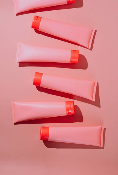 istock pink body lotion - skincare mockup 1456015652