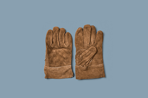 Leather gloves for camping