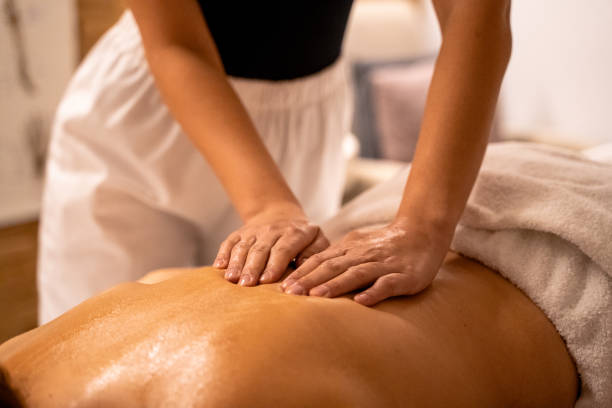 Massage therapy for relaxing with oil The massage therapy for relaxing with oil spa massage stock pictures, royalty-free photos & images