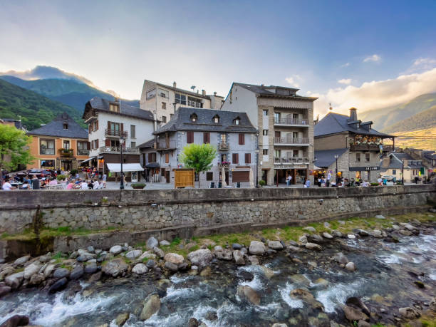 Vielha e Mijaran, Spain – January 22, 2022: Vielha and Mijaran, Catalonia, Spain, 07-18-2021. Garonne River as it passes through Vielha, tourist area, Editorial.