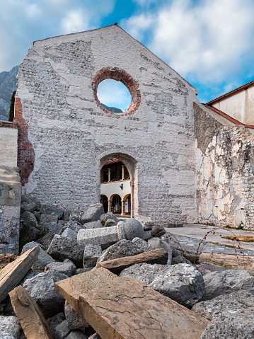 Venzone in Italy, ruins of the church after earthquake