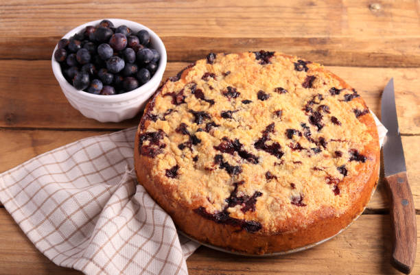 istock cake with berries and crumble topping 1456358600