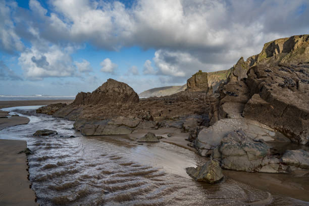 istock Weather worn rocks at Sandymouth Bay 1456408707