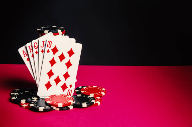 What is the best way to play Omaha Poker?