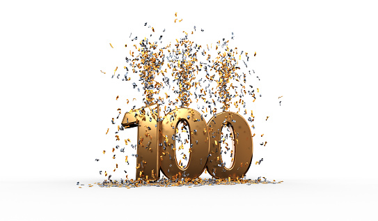 Número 100 en letras doradas con confeti dorado y plateado sobre fondo transparente - 3D Render photo