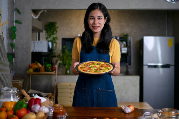 istock Entrepreneur made pizza for sale. Small business. 1456762107