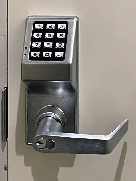 Keypad code door lock with handle