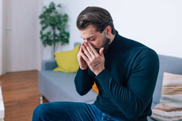 istock I hope the pain goes away soon 1456888368