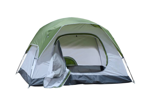 屋外旅行でキャンプするためのオープン中型観光テント - tent camping dome tent single object ストックフォトと画像