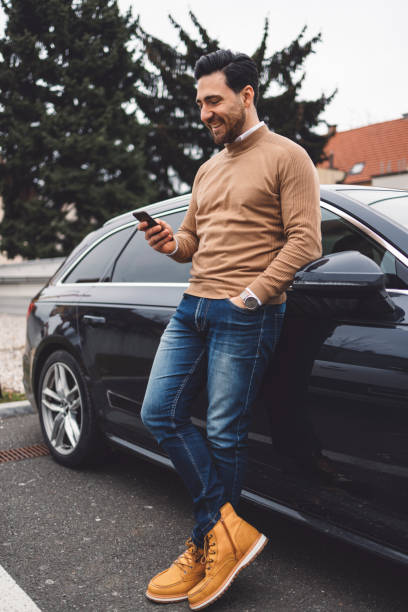 istock A man prepares to drive a car 1457027431