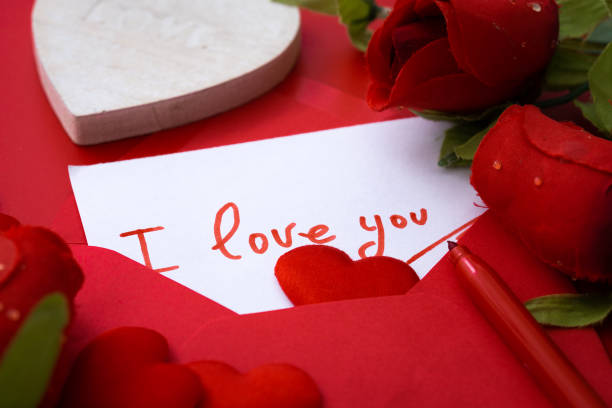 istock Note that says 
