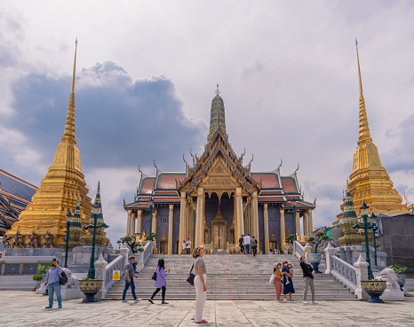 Crowd at the Temple of the Emerald Buddha, Bangkok