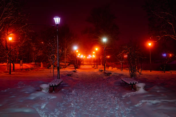 istock Alley night lamp winter 1457100781