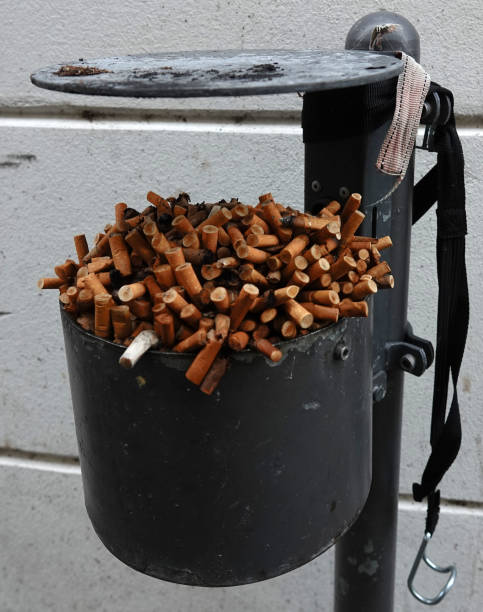 istock In many places, smoking is only allowed outside 1457156614