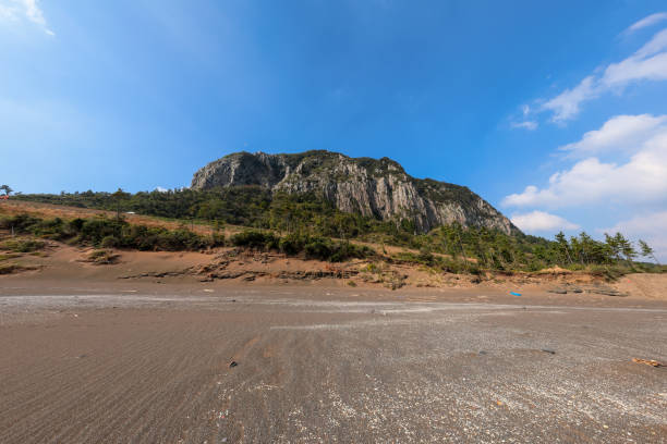 istock Sanbangsan Mountain 1457248539