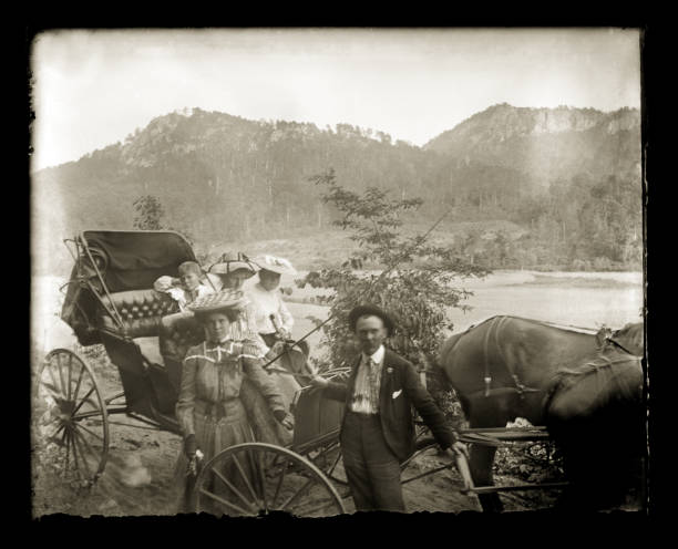 istock Victorian-era Family on Vacation, Circa 1890 1457422730