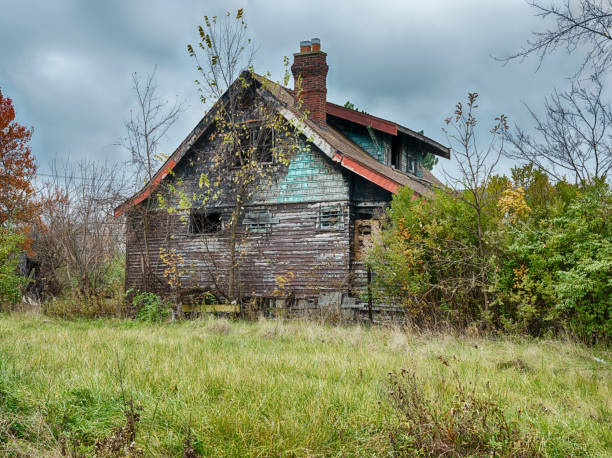 istock Empty Lot In Front Of A Burned House 1457447142