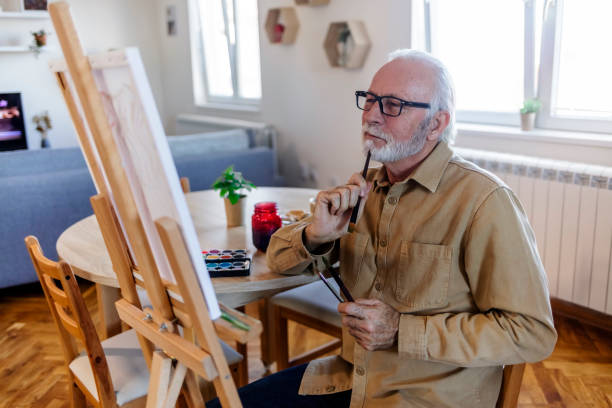 istock Painting is my favorite hobby. 1457468798