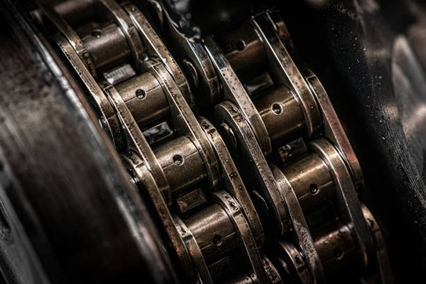 istock Close up of failed timing chain on a cog ready for replacement 1457502574