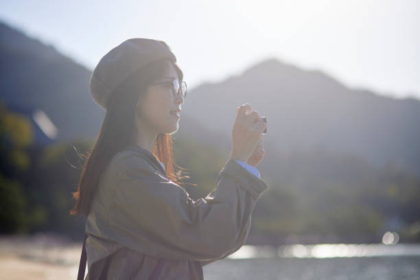istock Japanese woman traveling alone 1457527072