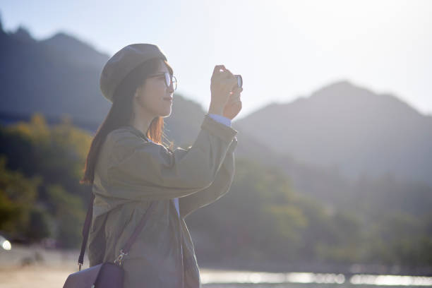 Japanese woman traveling alone