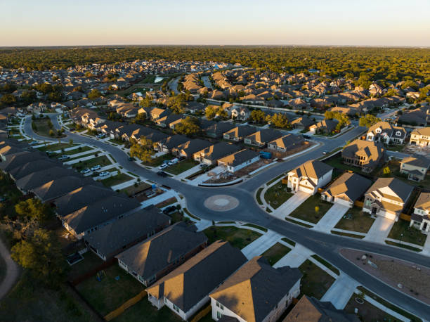 istock Texas suburb neighborhood at sunset 1457535130