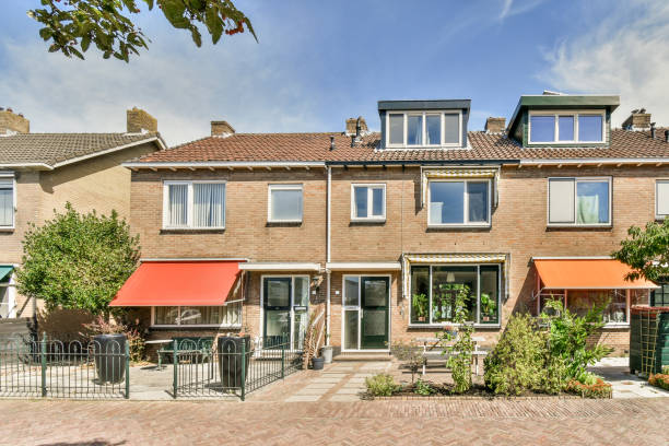 istock Exterior view of building 1457536633