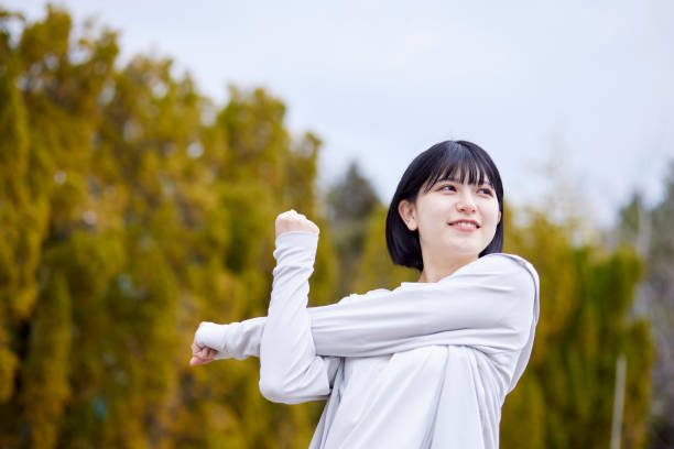 istock Japanese woman exercising 1457538694
