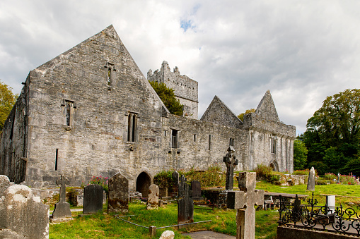 Muckross Abbey and Cemetery in Killarney National Park, Ireland, Ring of Kerry