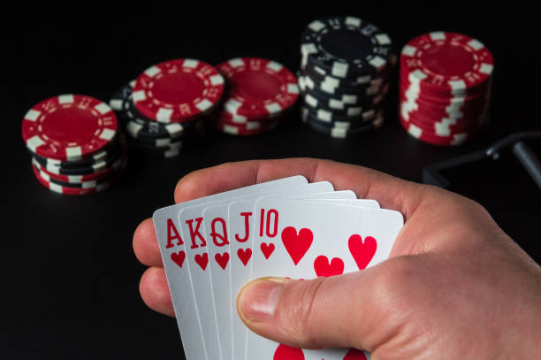 What is a standard Omaha Poker hand?