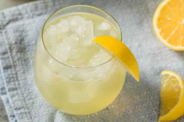istock Cold Refreshing Lemon Sparkling Italian Soda 1457726107