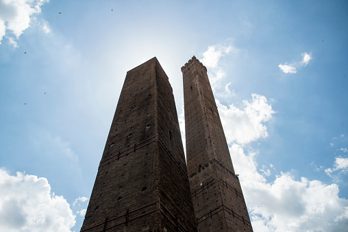 Leaning Due Torri - Bologna

Asinelli Tower and Garisenda Tower