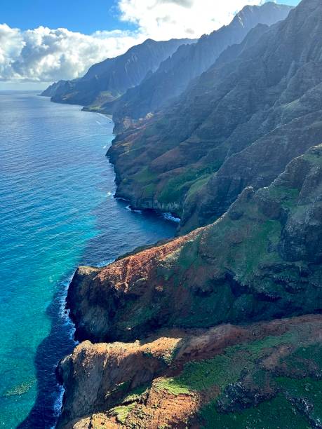 istock Kauai Hawaii Napali Coast from Helicopter 1457800636