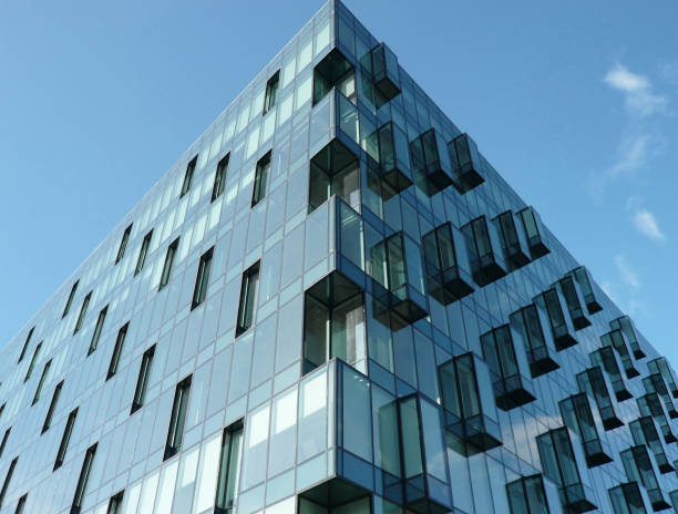 istock edge of office building 1457866162