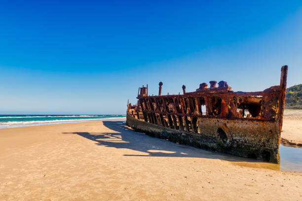 Ship Wrack Australia, Fraser Island, old Ship Wrack fraser island stock pictures, royalty-free photos & images