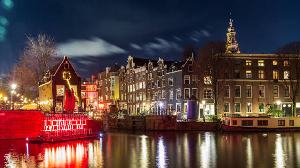istock Amsterdam, The Netherlands at night 1457975573
