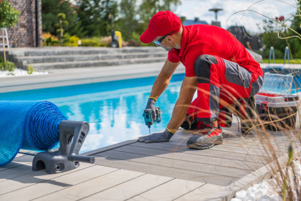 istock Residential Backyard Swimming Pool Deck Building 1458002452