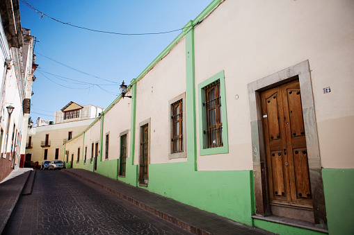 600-02912111
A charming street in the city of Guanajuato with it's small painted houses and doorways