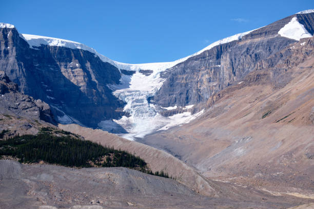 istock Columbia Icefield spills down into Dome Glacier.   Icefields Parkway, Canada 1458070682