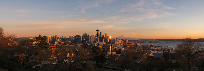 Beautiful sunset over the Seattle skyline with Mount Rainier.
