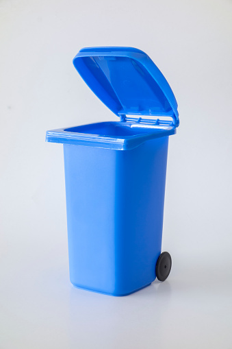 Trash bin with recycle symbol