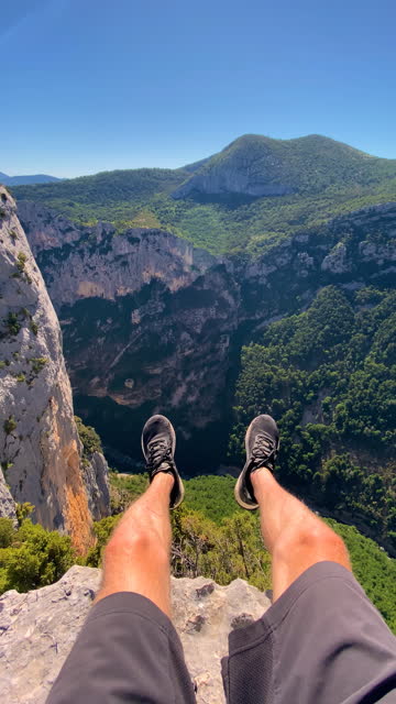 Gorges du Verdon's breathtaking scenery viewed from a cliff's edge