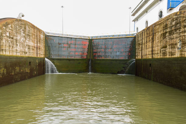 istock Massive gate inside the Miraflores locks on the Panama canal 1458291112